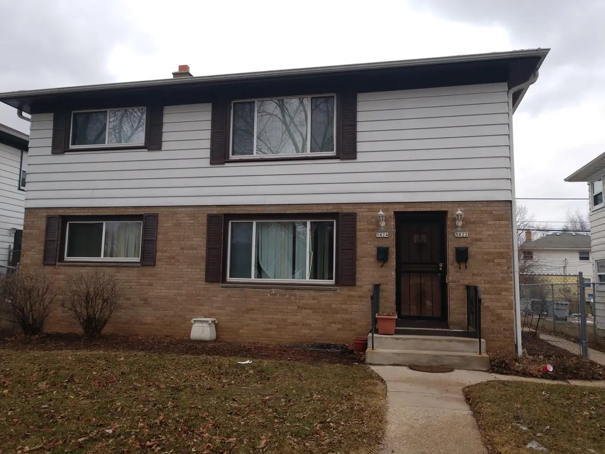 5822 N 62nd St, Milwaukee, WI 53218 - #1