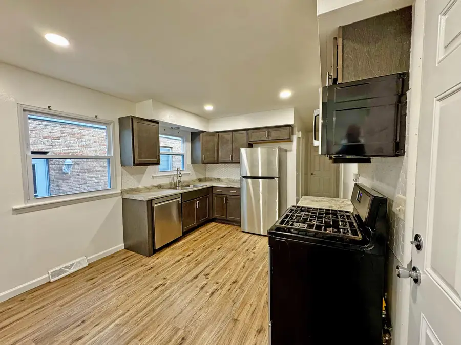 642 S 66th St, Milwaukee, WI 53214 - #3