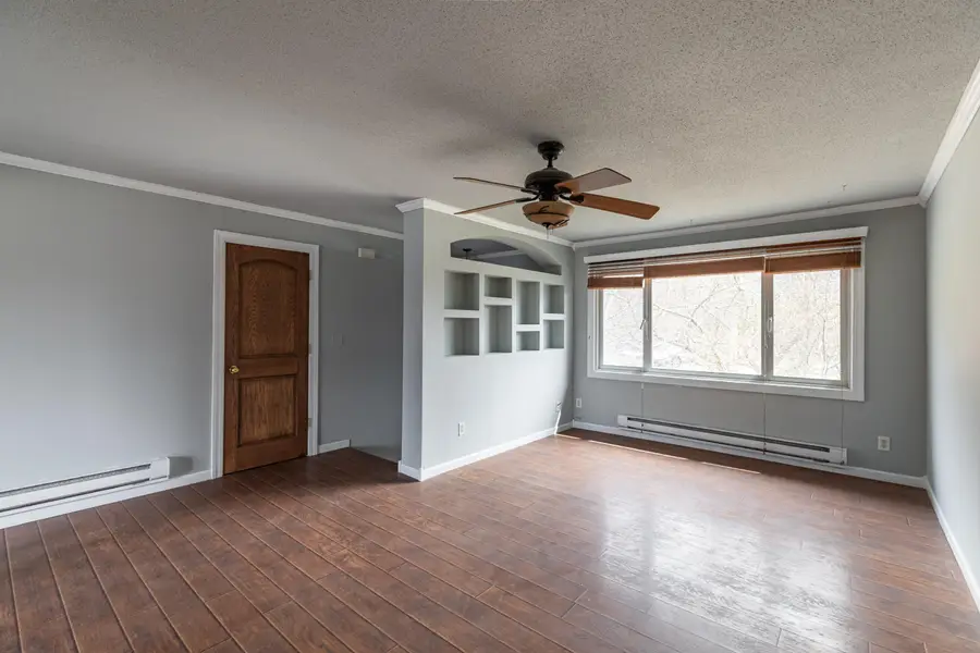 615 Alpine Ln, Holmen, WI 54636 - #2