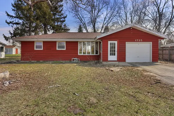 1735 Willow Rd, Mount Pleasant, WI 53177