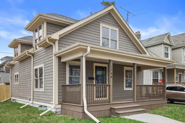 1754 Villa St, Racine, WI 53403