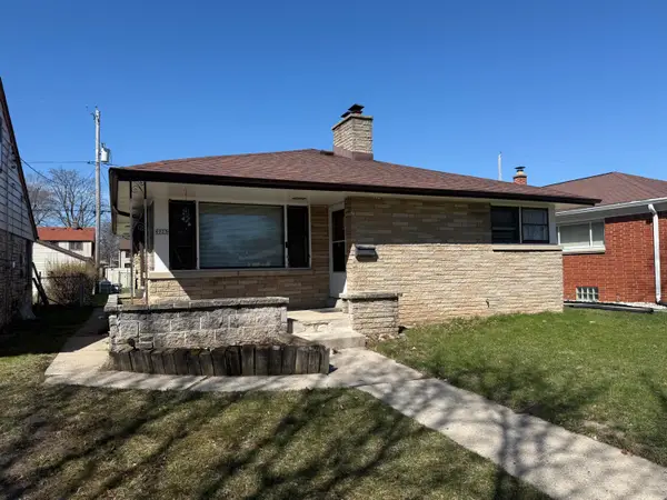 4925 N 65th St, Milwaukee, WI 53218