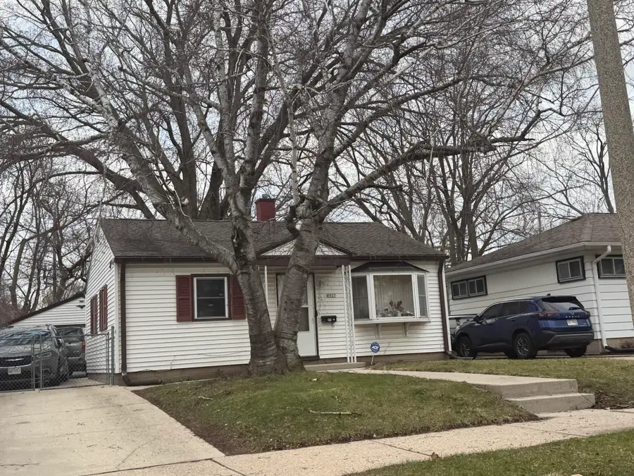 5037 N 48th St, Milwaukee, WI 53218 - #3