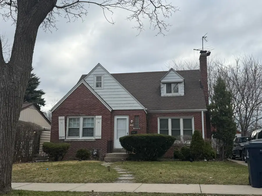 5444 N 52nd St, Milwaukee, WI 53218 - #2