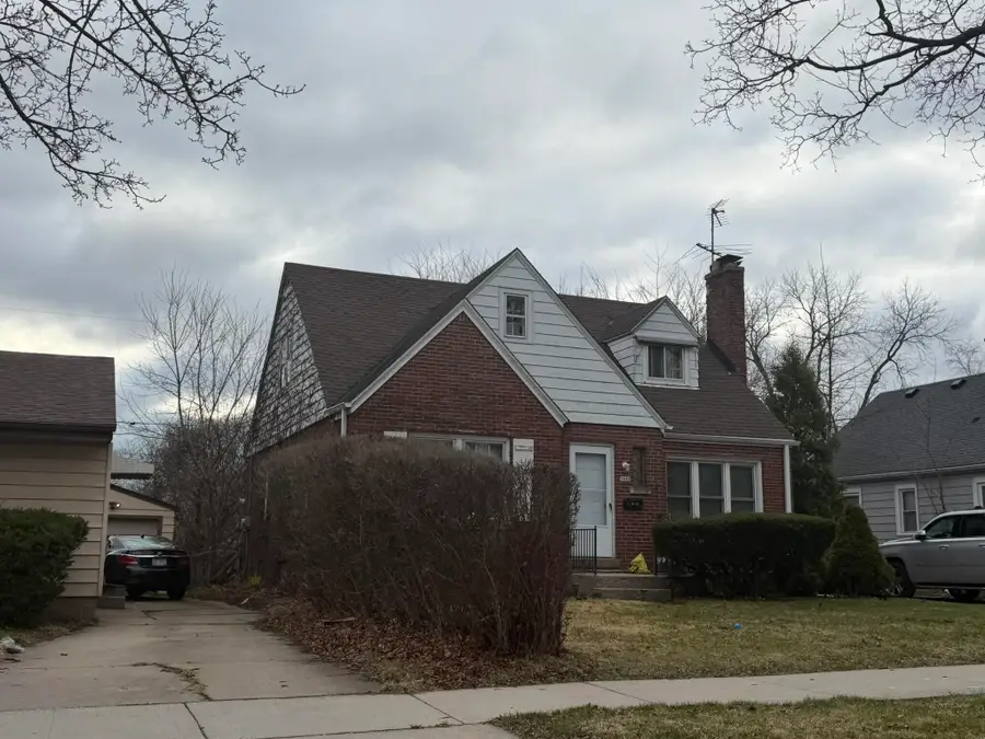 5444 N 52nd St, Milwaukee, WI 53218 - #3