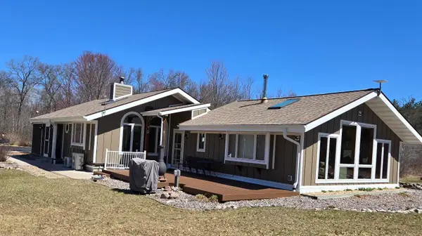 N11024 Deer Lake Rd, Stephenson, WI 54104
