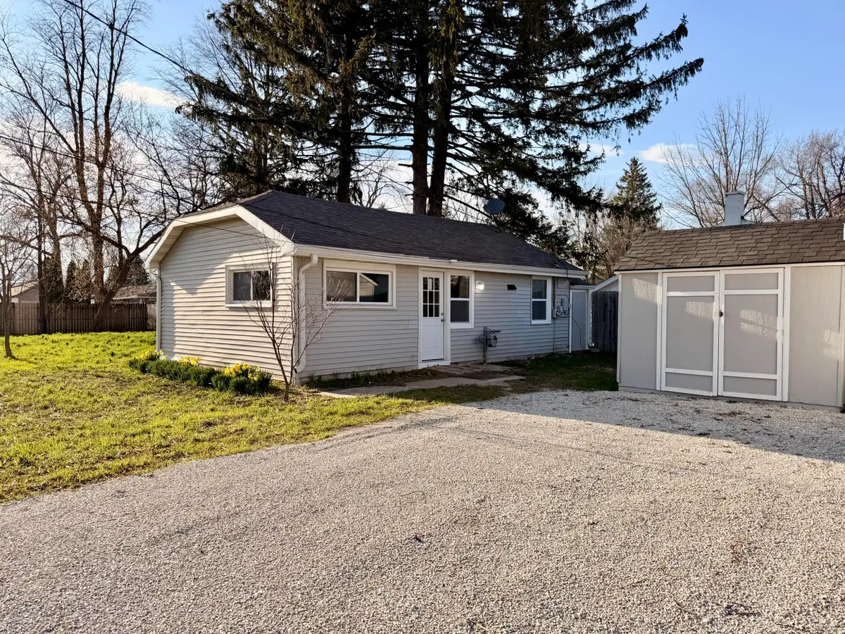 W1038 Geranium Rd, Bloomfield, WI 53128 - #1