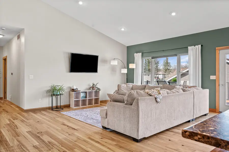 830 Wagon Dr, West Salem, WI 54669 - #2