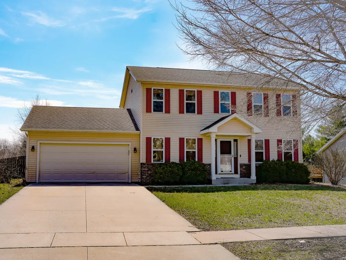 1040 Center St, Lake Mills, WI 53551 - #1