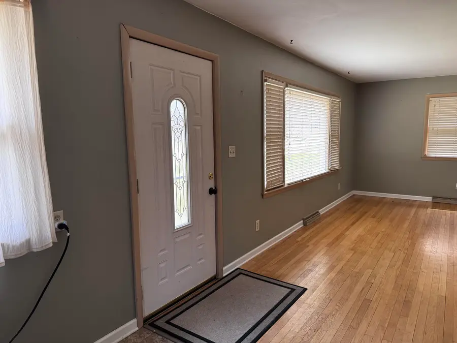 1623 17th Ave, Grafton, WI 53024 - #2