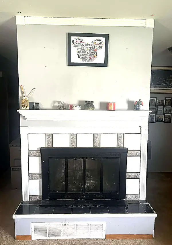 3701 W Bridge St, Greenfield, WI 53221