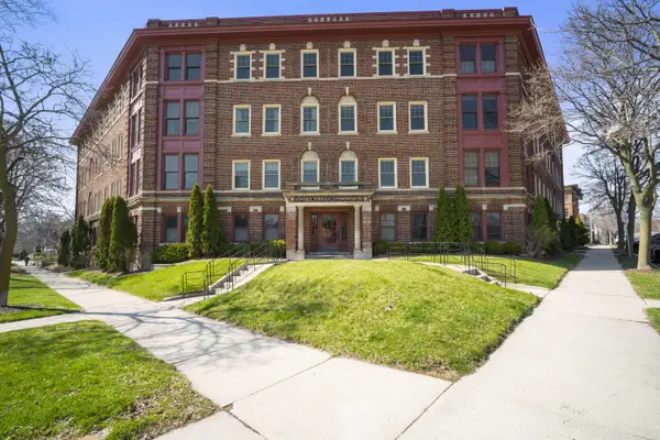 2230 E Bradford Ave, Milwaukee, WI 53211