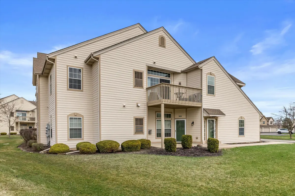 8517 S Stratford Rd, Oak Creek, WI 53154 - #1