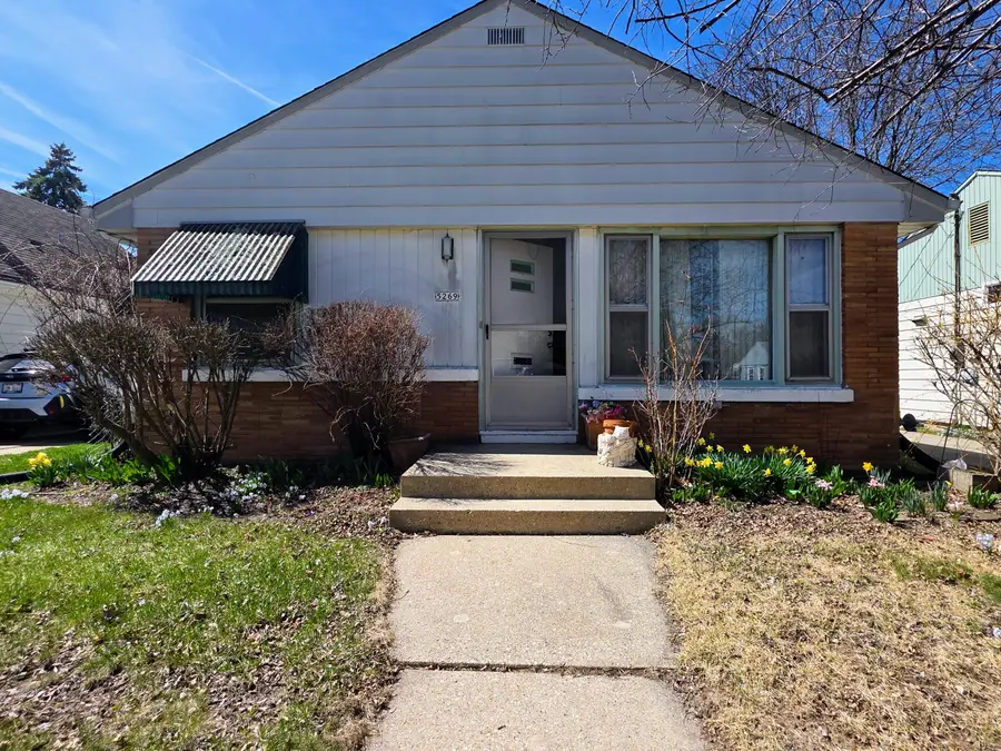 5269 N 57th St, Milwaukee, WI 53218 - #2