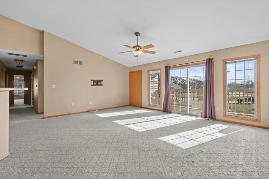 1540 Raintree Ln, Mount Pleasant, WI 53406 - #2