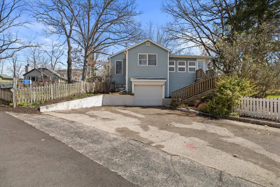 523 Valley Rd, Twin Lakes, WI 53181 - #2