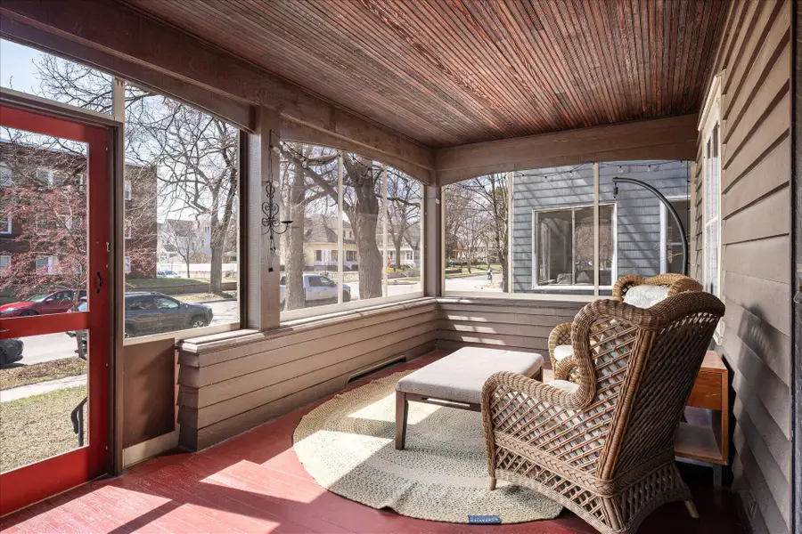 1611 King St, La Crosse, WI 54601 - #2