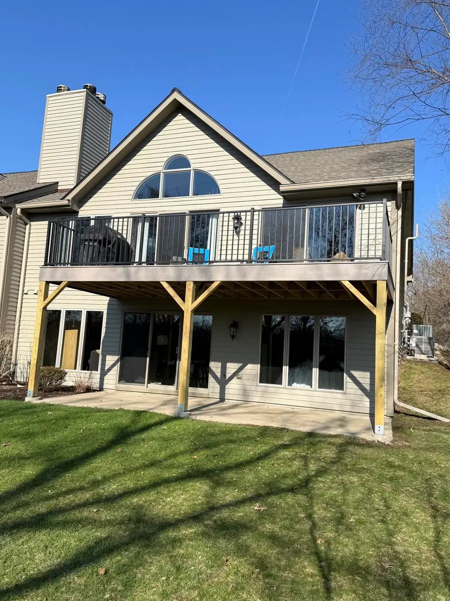 426 Oak Tree Ct, Hartland, WI 53029 - #3