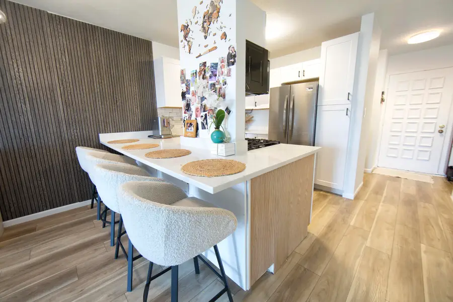 4050 W Rivers Edge Cir, Brown Deer, WI 53209 - #3