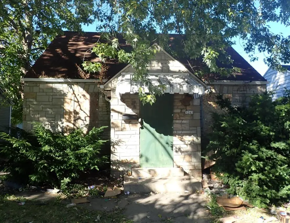 5249 N Teutonia Ave, Milwaukee, WI 53209 - #1