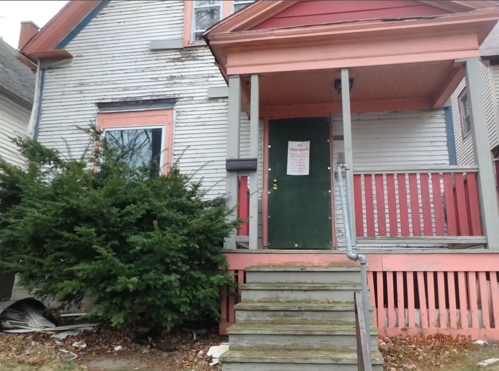 3567 N 12th St, Milwaukee, WI 53206 - #1