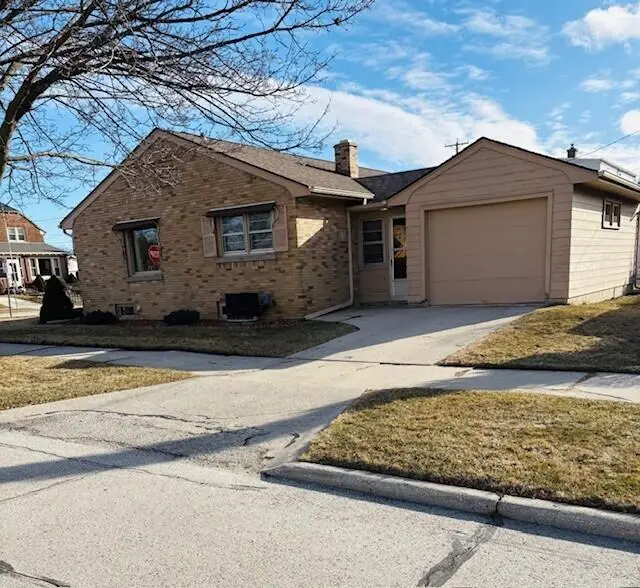 335 Geele Ave, Sheboygan, WI 53083 - #2