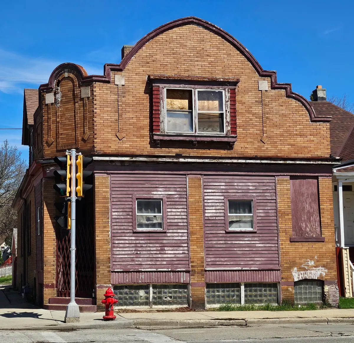 1938 W Lincoln Ave, Milwaukee, WI 53215 - #1