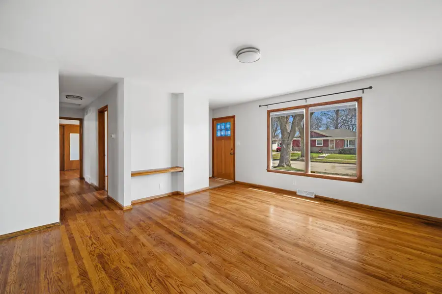 6531 N Landers St, Milwaukee, WI 53223 - #2