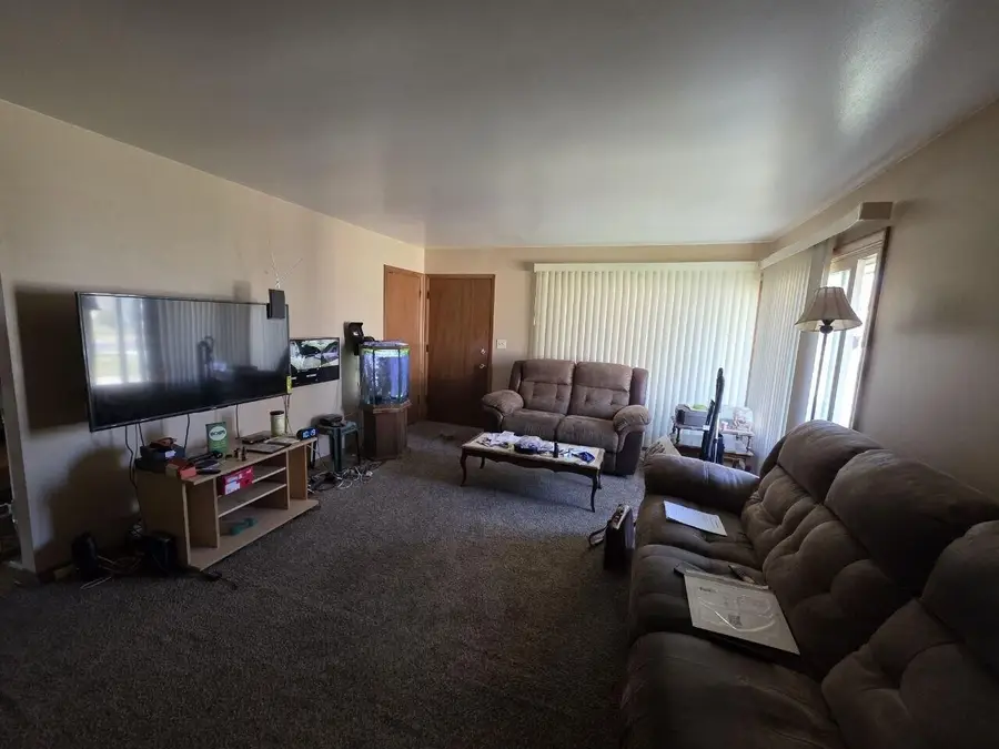 5654 N 90th St, Milwaukee, WI 53225 - #2