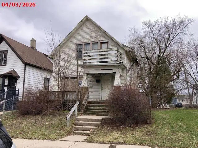 2818 N Palmer Ave, Milwaukee, WI 53212 - #1