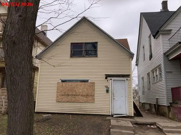 2909 N 16th St, Milwaukee, WI 53206