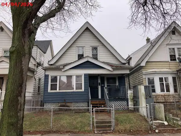 3144 N 26th St, Milwaukee, WI 53206