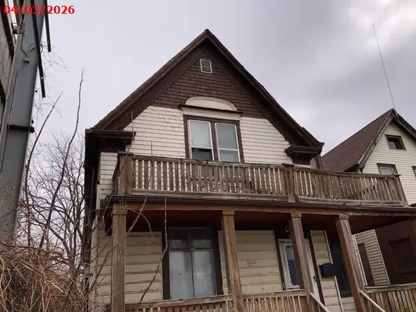 2860 N Teutonia St, Milwaukee, WI 53206