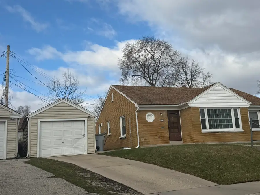 3919 N 58th St, Milwaukee, WI 53216 - #2