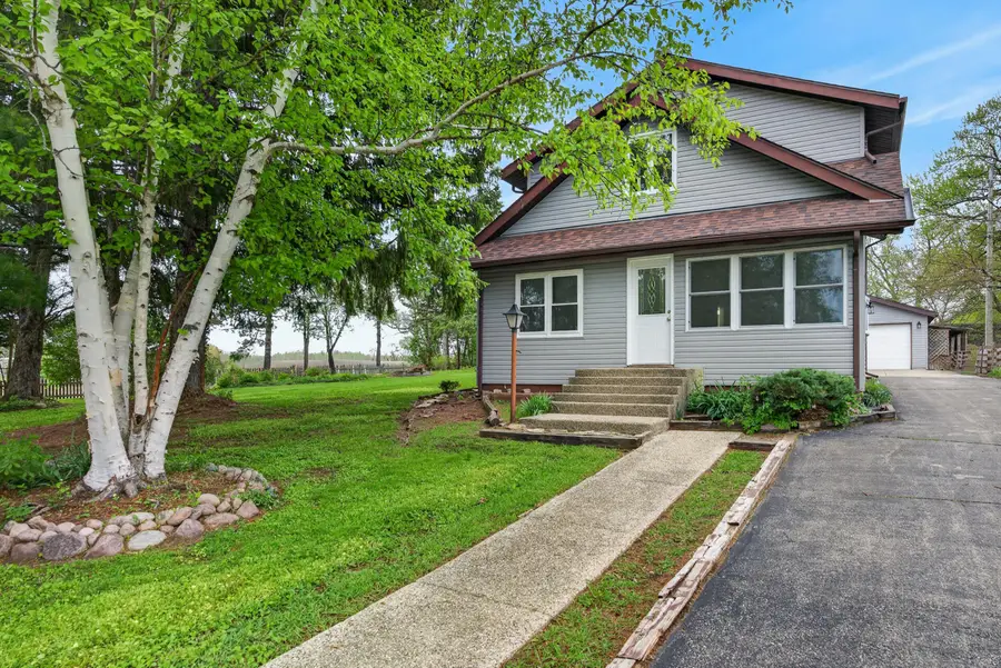 11907 254th Ave, Trevor, WI 53179 - #2
