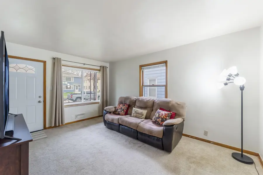 3603 S 23rd St, Milwaukee, WI 53221 - #2