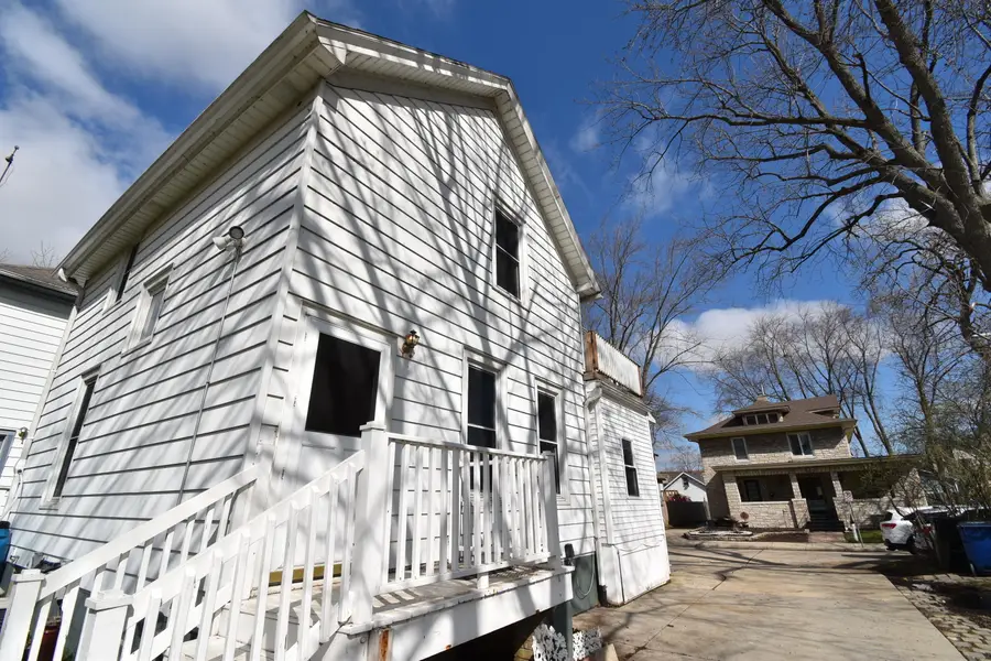 1905 Ehlert St, Racine, WI 53406 - #2