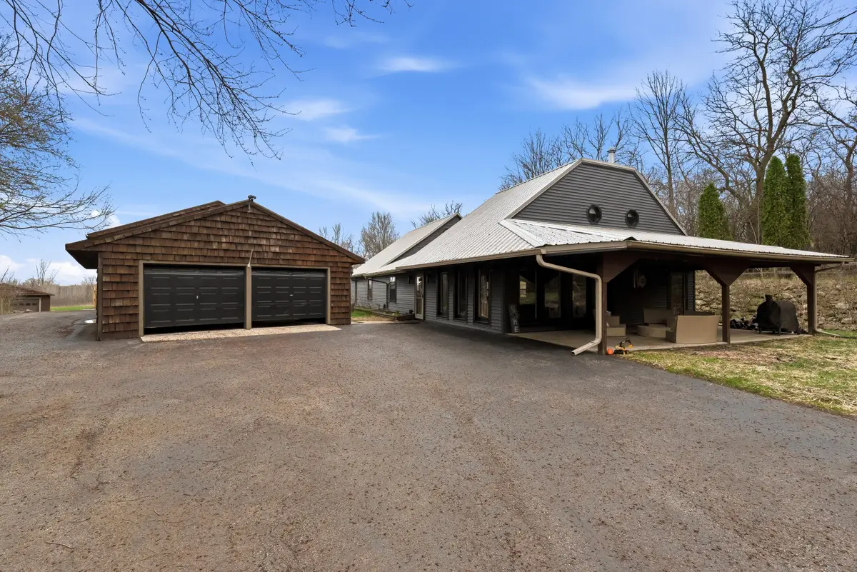 W914 County Road Ci, Palmyra, WI 53156 - #1