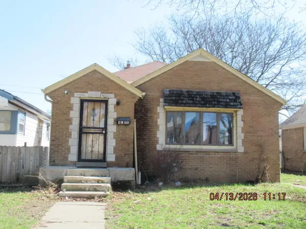 4826 N 37th St, Milwaukee, WI 53209