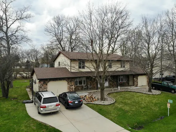 7200 Ashwood Ln, Norway, WI 53185