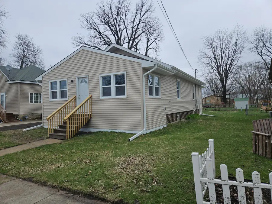 505 East Ave, Sparta, WI 54656 - #2