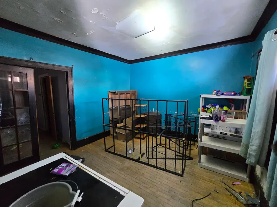 1537 S 9th St, Milwaukee, WI 53204 - #2