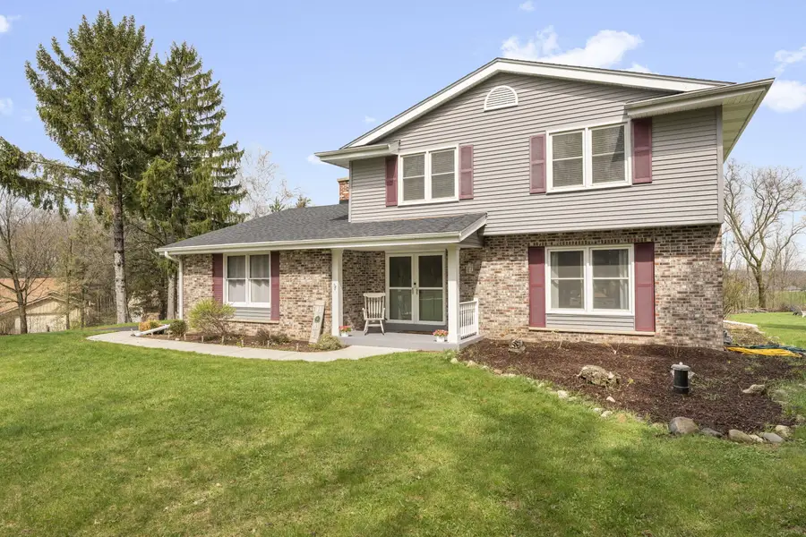 1888 Woodsfield Dr, Richfield, WI 53076 - #3