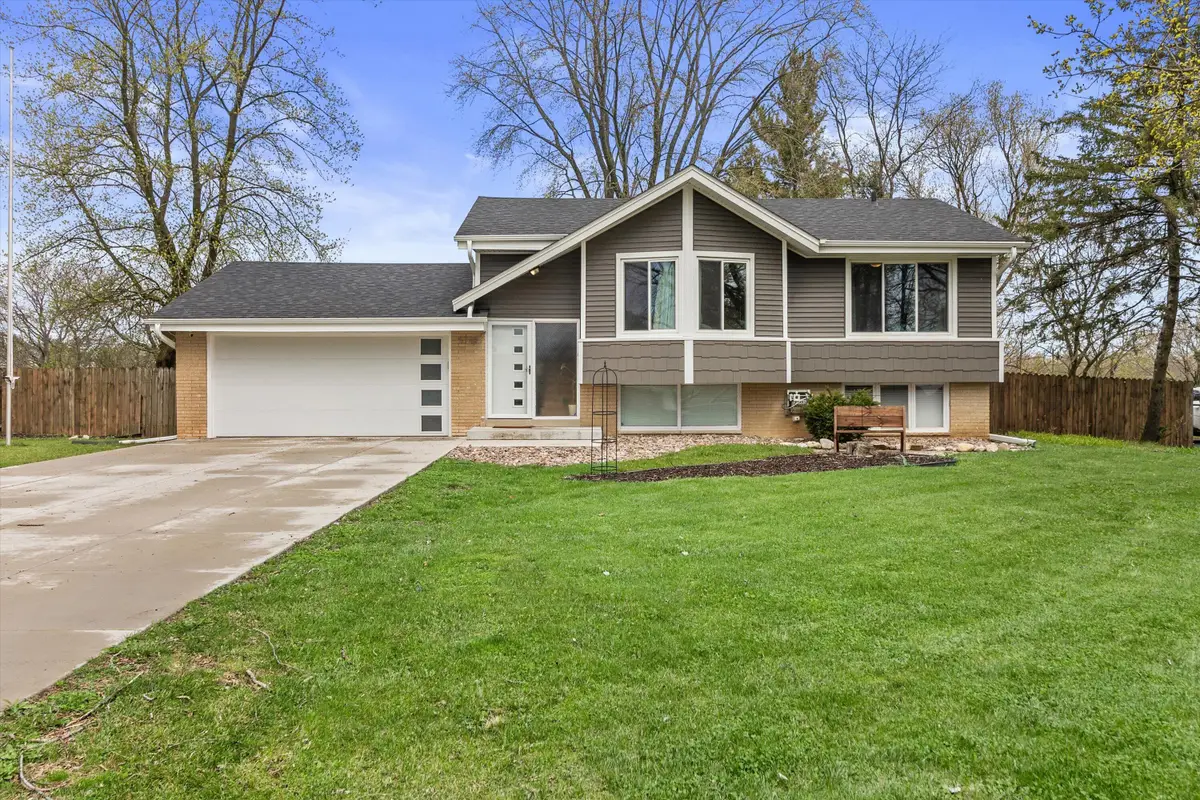 5748 Sandy Ln, Mount Pleasant, WI 53406 - #1