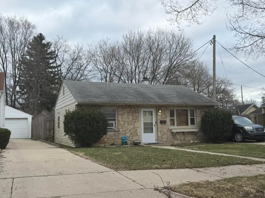 5016 N 50th St, Milwaukee, WI 53218 - #3