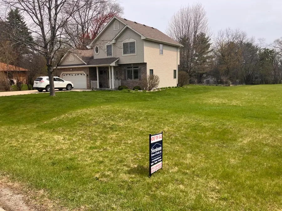 8498 N 68 St N, Brown Deer, WI 53223 - #3