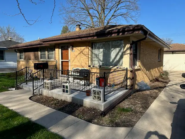 3548 S 96th St, Milwaukee, WI 53228 - #2