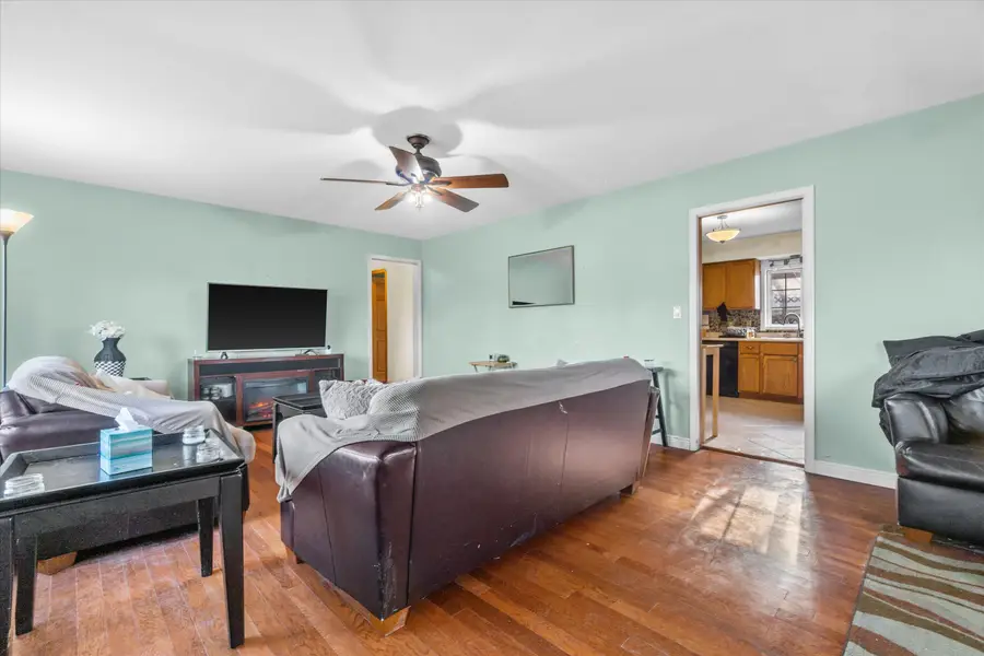 3716 Marquette St, Racine, WI 53402 - #2