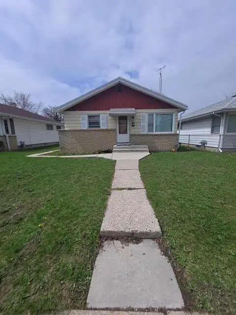 4871 N Sherman Blvd, Milwaukee, WI 53209 - #1