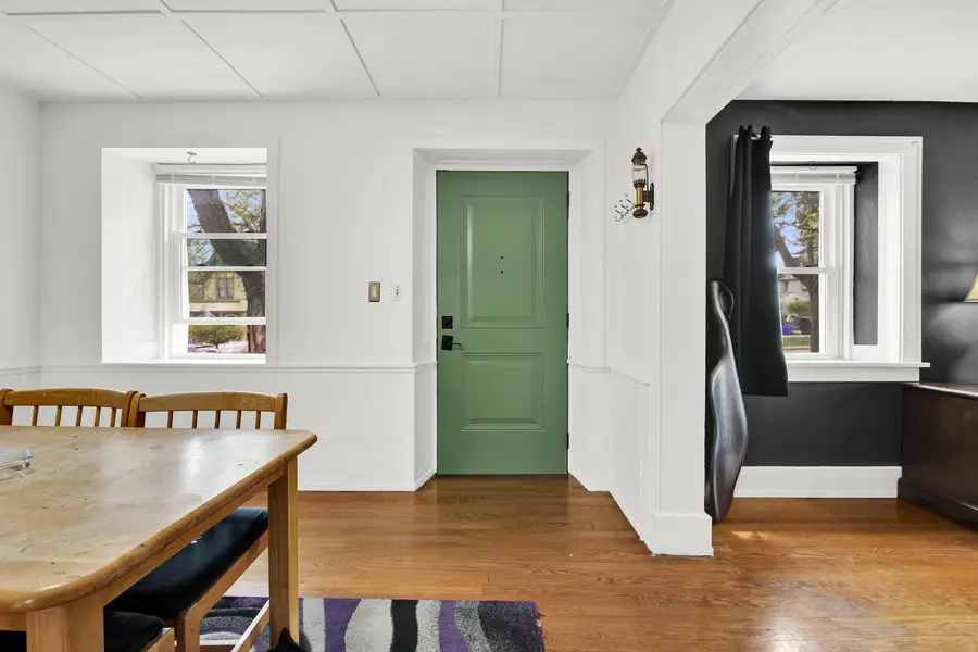 216 W Jefferson St, Burlington, WI 53105 - #3